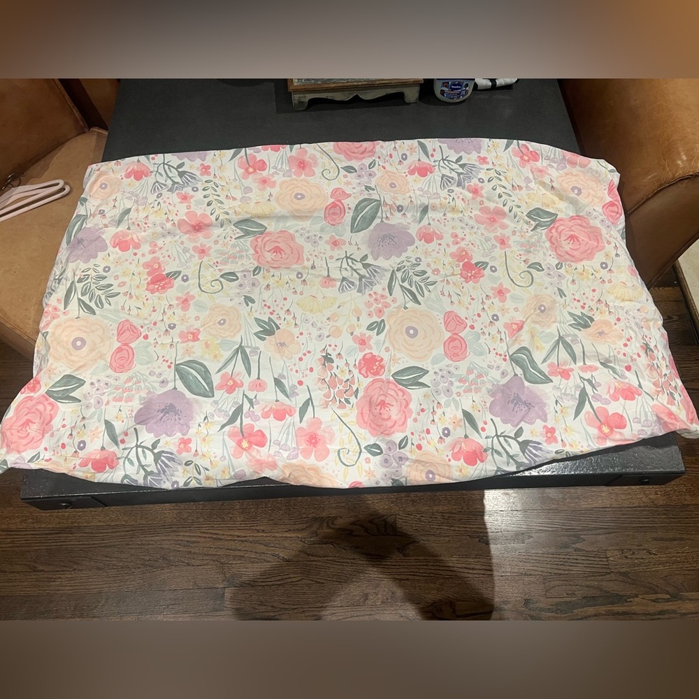 Gently used Pottery Barn Crib Sheets (3 sheets included)